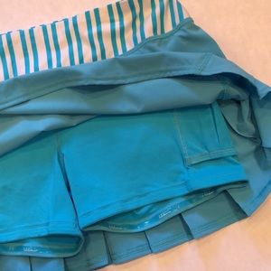 Lululemon Pleated Pace Setter Skirt Skort Size 4/6.